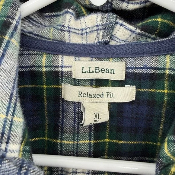 LL Bean Women XL Scotch Plaid Flannel Shirt Relaxed Fit Zip Hoodie jacket - Picture 3 of 8
